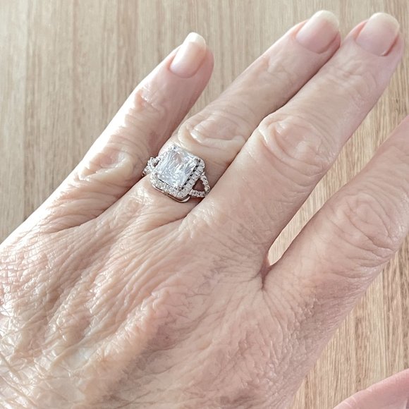 Princess Cut Simulated Diamond Halo Ring w/ Twisted Simulated Diamond Band - SS - Picture 4 of 5